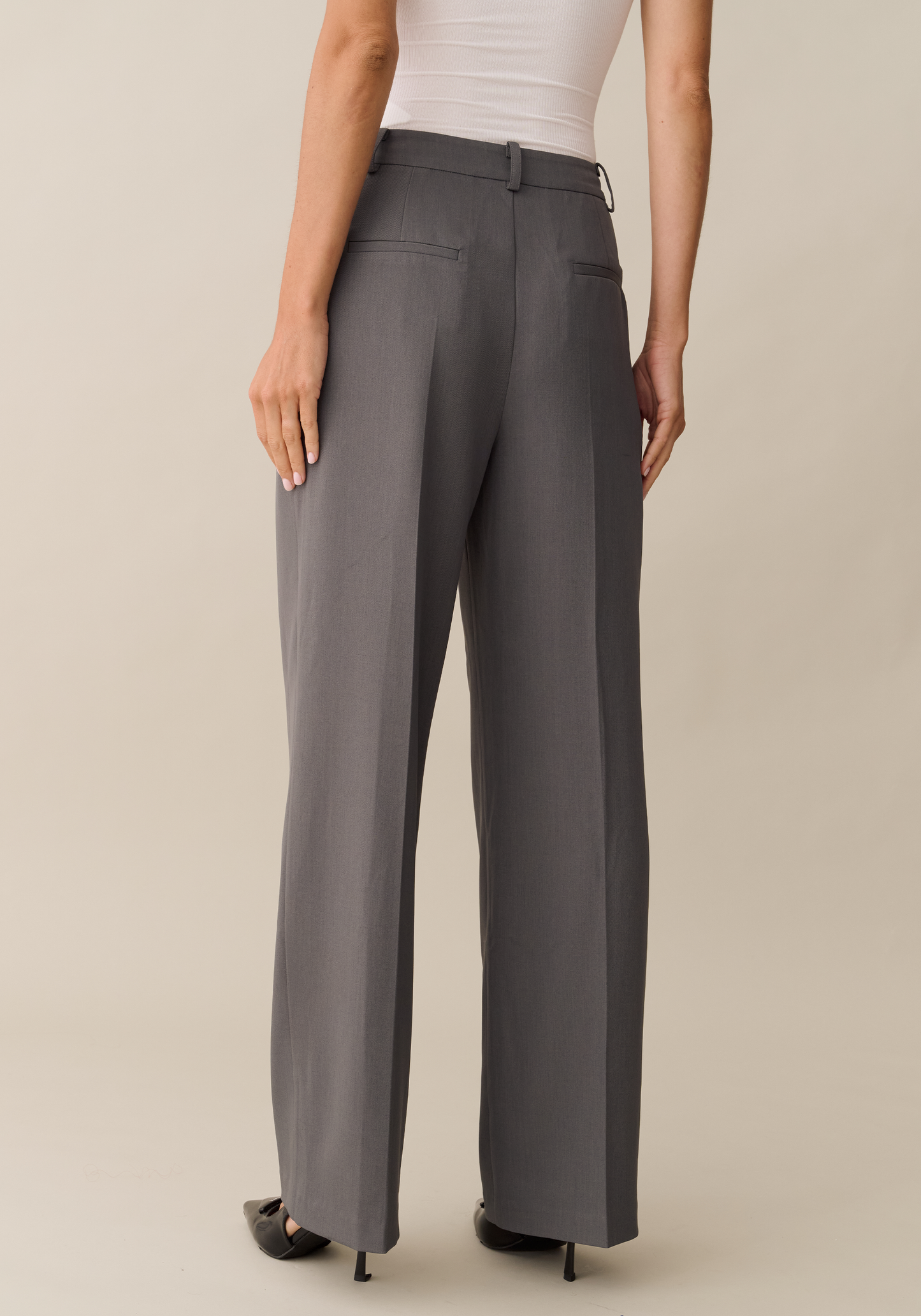 Lew Pant